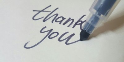 Ecriture merci au feutre